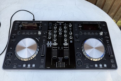 Pioneer xdj all one - pioneer, all-in-one