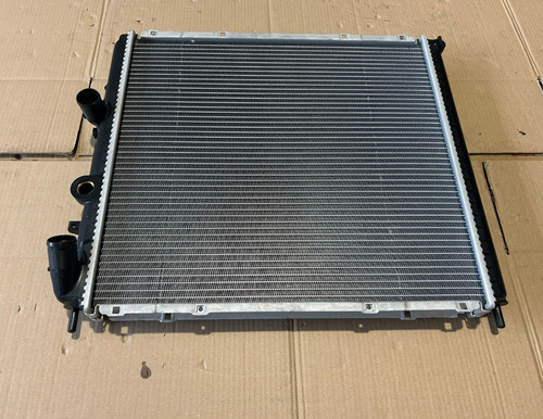 Radiatore motore renault - radiatore,