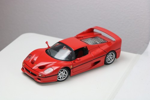 Hot wheels scala - hot, 1/18