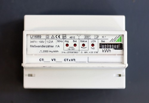 Gossen metrawatt u1689 - gossen,