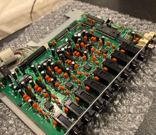 Scheda di uscita Akai MPC2000