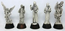 001 KIT STATUE CON BASE LEGNO