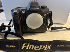 Corpo fujifilm finepix - fujifilm, pro