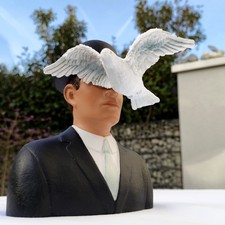 René Magritte - L'Homme au