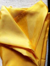 Tessuto giallo oro tessuto