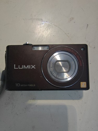 Digital compact camera - compact,