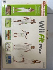 Wii Fit Plus Bundle - Nintendo