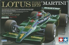 TAMIYA 1:20 KIT LOTUS TYPE79 "MARTINI" 1979 CON PILOTA INCLUSO ART 20061 