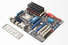 Scheda madre Asus P6T LGA1366