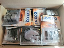 COSTRUISCI IVECO STRALIS HI WAY HACHETTE 1/12 MENU' A TENDINA