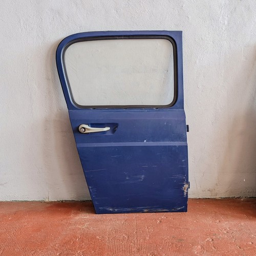 Porta originale blu posteriore