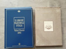 Aste Brumus -ITALIA. Lotto 02 pz de: IL LIBRO DEI FRANCOBOLLI, anni 1992 e 1994.