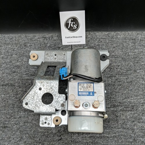 Pompe hydraulique capote