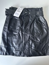 Gonna Zara nera come pelle