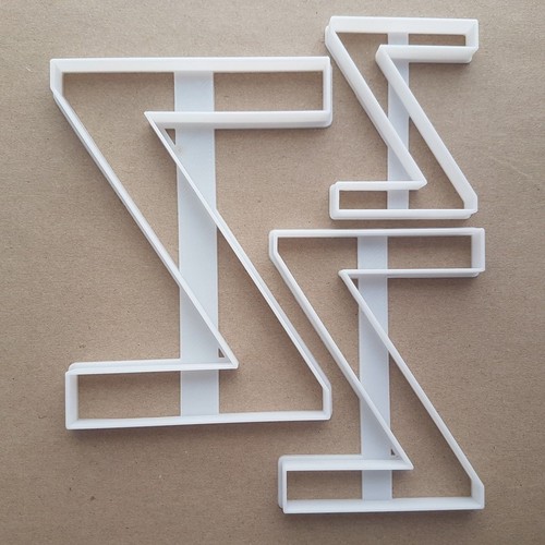 Tagliabiscotti forma inferiore