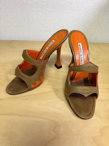 Manolo blahnik mules - manolo,
