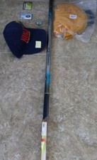 Kit n. 72 Articoli per la pesca Ami, Bombarde, fili, artificiale, canna, ...