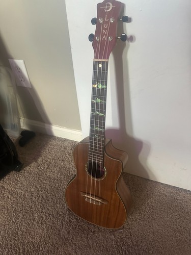 Ukulele elettrico acustico - ukulele, elettrico-acustico