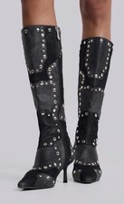 Stivali al ginocchio nuovi da