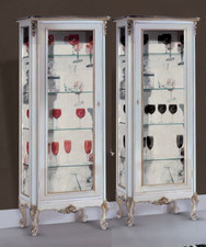 VETRINA IN LEGNO SCOLPITA