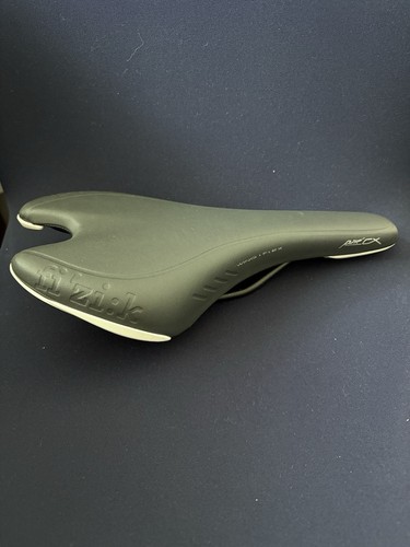 Fizik pave saddle - cx,