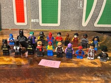 20x Lego Marvel Avengers Super