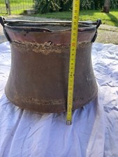 Vecchio vaso di rame