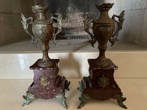 Coppia antichi candelabri - di,