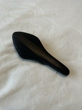 Sella regolare Fizik Arione R1