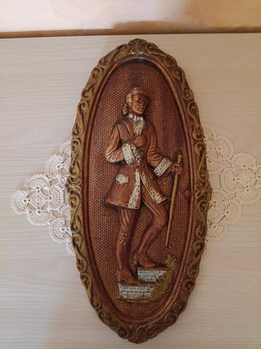 Vecchio quadro ovale - , in