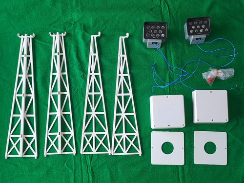 Coppia proiettori subbuteo - coppia,