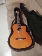 chitarra classica elettrificata esteve 3ece Con custodia rigida inclusa.