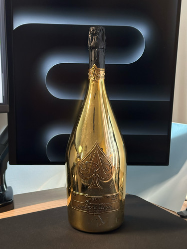 Empty sealed champagne magnum - empty,