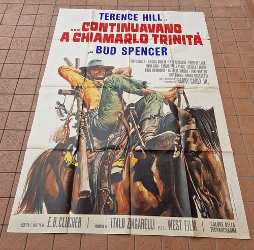Continuavano chiamarlo - continuavano,