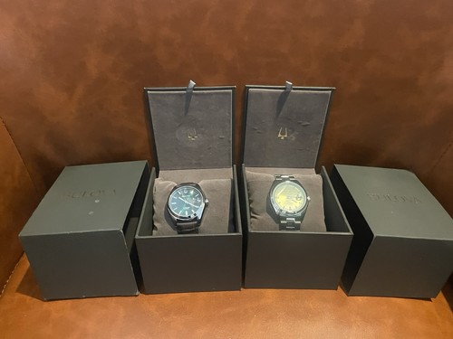 Set due orologi bulova - due,