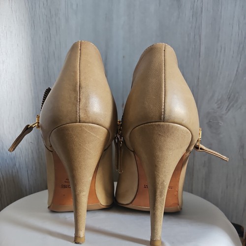 Shoes - b&h,