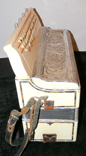 Antica fisarmonica musicale - fisarmonica, a
