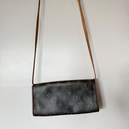 Louis vuitton monogram - louis,