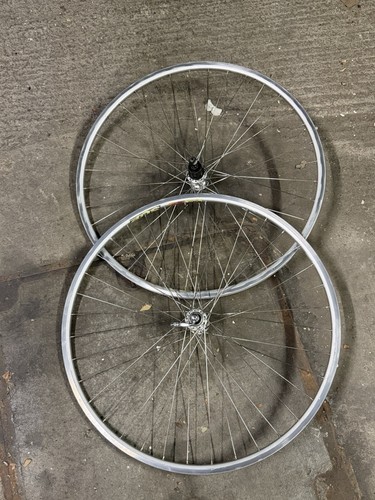 Campagnolo road wheelset - road,