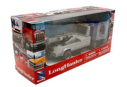 Modellino auto camion scala