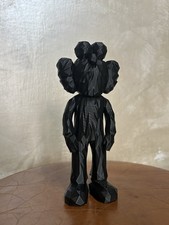 Busto 3d kaws diverso action