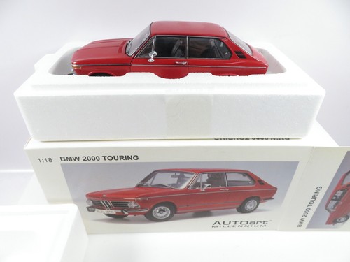 Autoart bmw 2000 - 1:18,