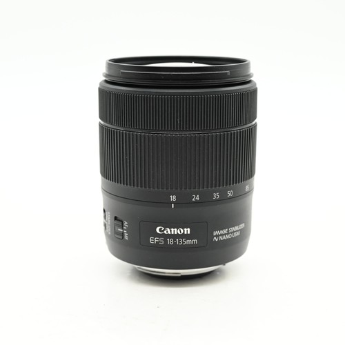 Canon 135 f3 5 - mm, f3.5-5.6