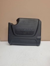 Assetto coprimotore superiore