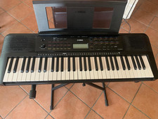 Yamaha PSR-E273 Tastiera Digitale - Nera