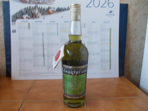 Bouteille chartreuse verte - bouteille,