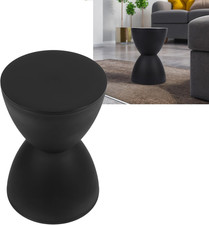 Sgabello a Forma Di Clessidra