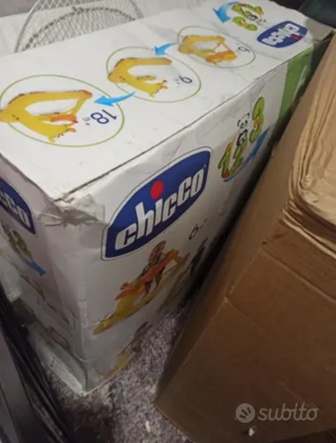 Girello bimbo chicco - girello,