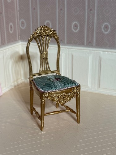 Casa delle bambole miniatura