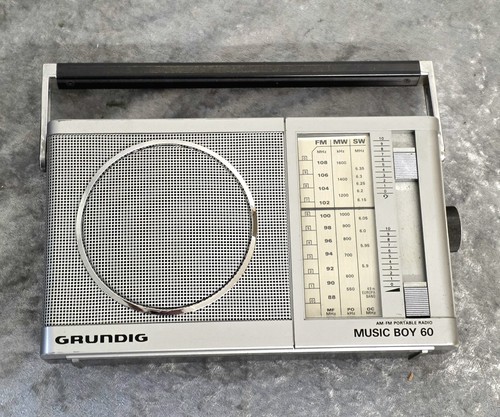 Grundig radio - grundig, am-fm